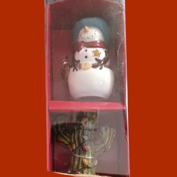 St. Nicholas Square Happy Trails Holiday Salt & Pepper Shakers Set With Western - Picture 5 of 5